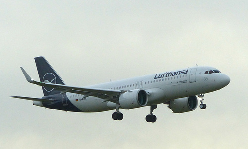 D-AINX approaching Heathrow - 8 February 2020