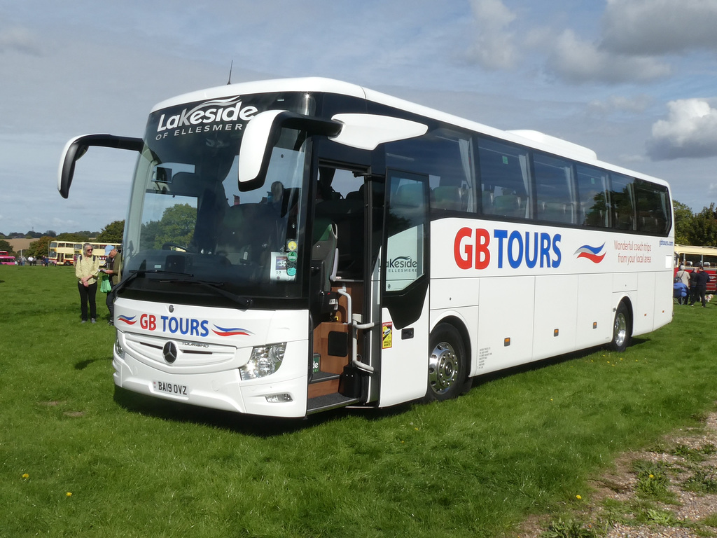 Lakeside Coaches BA19 OVZ at Showbus 50 - 25 Sep 2022 (P1130401)