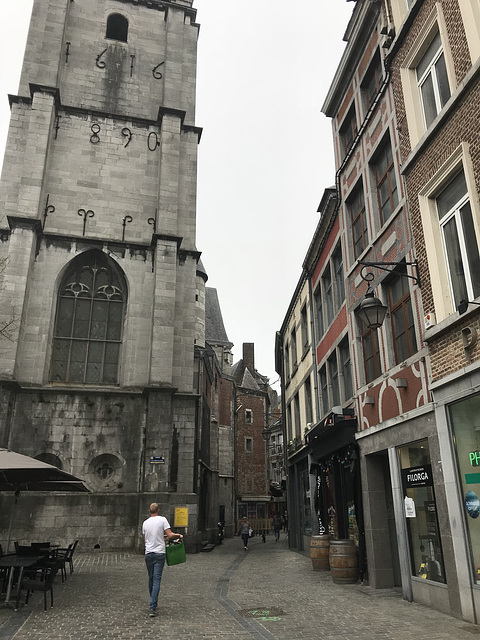 Namur