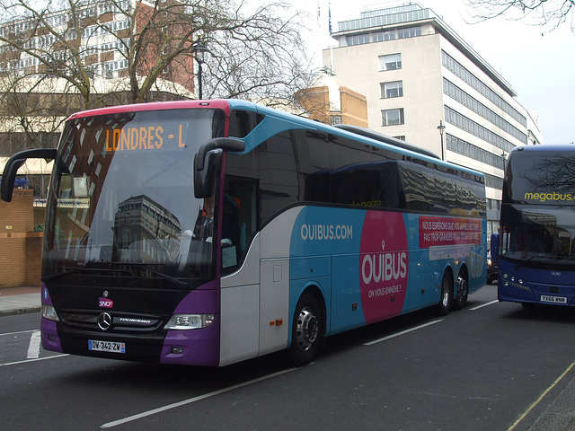 DSCF6311 Ouibus service coach (F: DW-342-ZW) in London - 11 Mar 2017