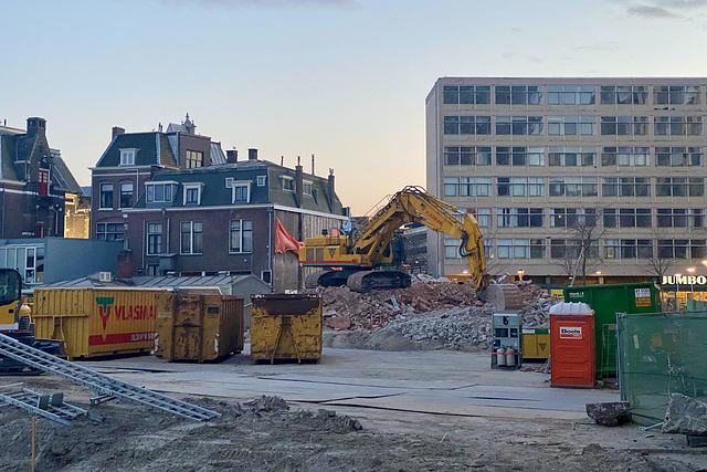 Work on the Octagon building project