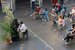 Lycée Carnot - La pianiste