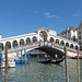 Rialtobrücke (Ponte di Rialto), die älteste und wohl berühmteste Brücke in Venedig