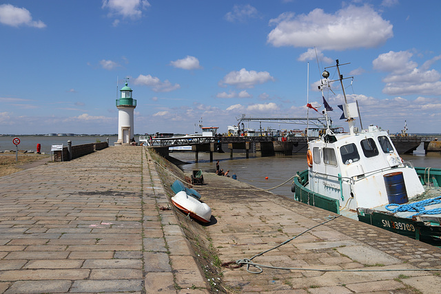 LE PHARE DE PAIMBOEUF