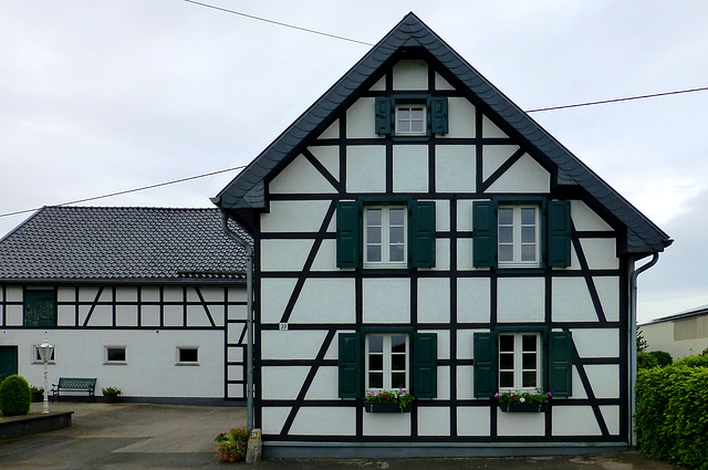 DE - Schleiden - Half-timbered house at Ettelscheid