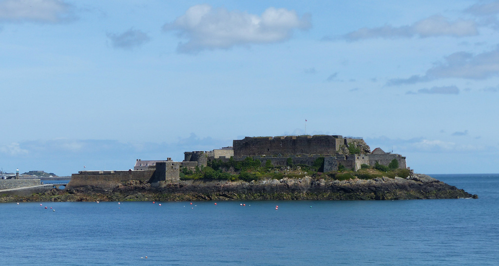 Castle Cornet (2) - 30 May 2015