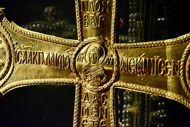 Genova 2025 – Cattedrale di San Lorenzo – Zaccaria Cross
