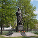 Памятник Ольге Бондаренко в Б.Сорочинцах