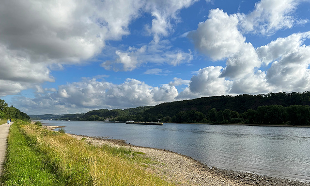 DE - Bad Breisig - Spaziergang am Rhein