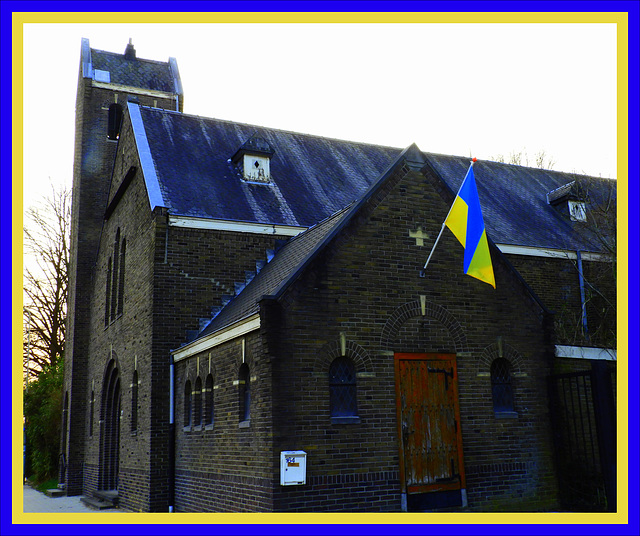 Support   Ukraine  !!- Old  Former Rk Church     Leenhof