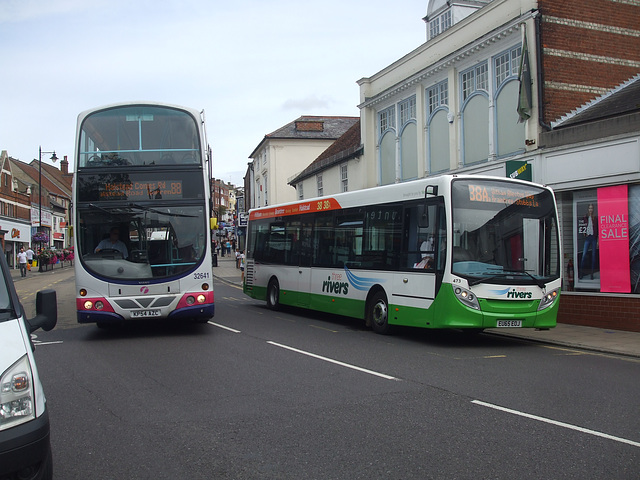 DSCF5050 First Essex KP54 AZC and Stephensons EU65 EOJ in Halstead - 3 Sep 2016