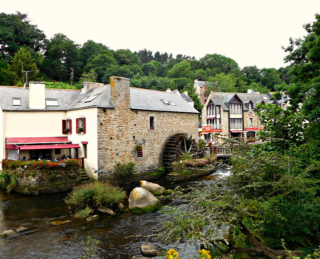 PONT AVEN