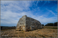 Naveta des Tudons