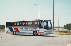 Lewis Meridian YYY 563M leaving Red Lodge - 9 Jun 1996