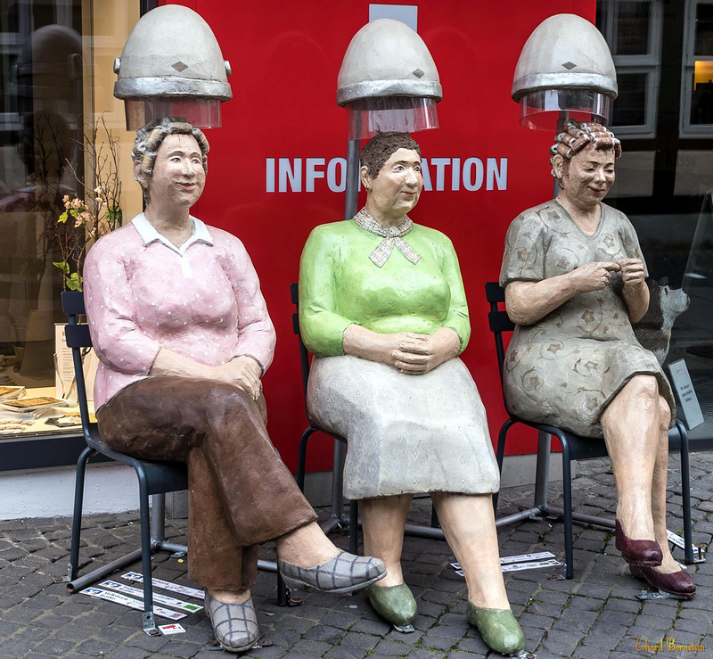 Christel Lechner: "Beim Friseur"