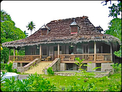 LA DIGUE, SEYCHELLES - un simpatico rifugio in caso di temporale...2/3 volte al giorno è la regola