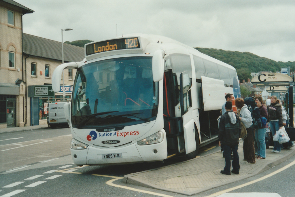 Bebb Travel YN05 WJU at Aberystwyth - 28 Jul 2007
