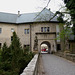 Zamek Hruba Skala, Entrance