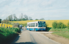 Sovereign 601 (P601 RGS) near Walkern - April 1998