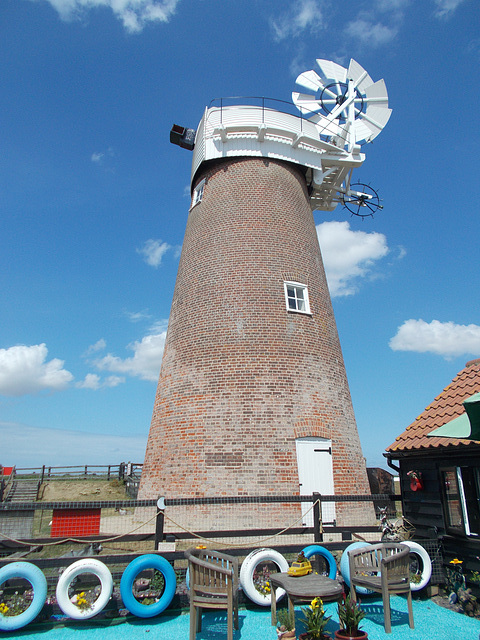 hin[22] - Stracey Arms wind pump