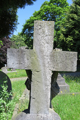 teddington cemetery, london