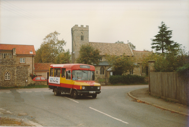 Eastern Counties TH911 (C911 BEX) in Barton Mills - 15 Oct 1988 Eastern Counties TH911 (C911 BEX) in Barton Mills - 15 Oct 1988