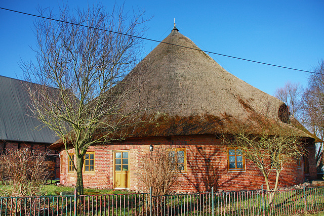 Bakendorf, Rundscheune