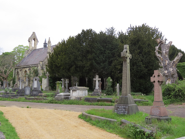 kensington hanwell cemetery, ealing, london