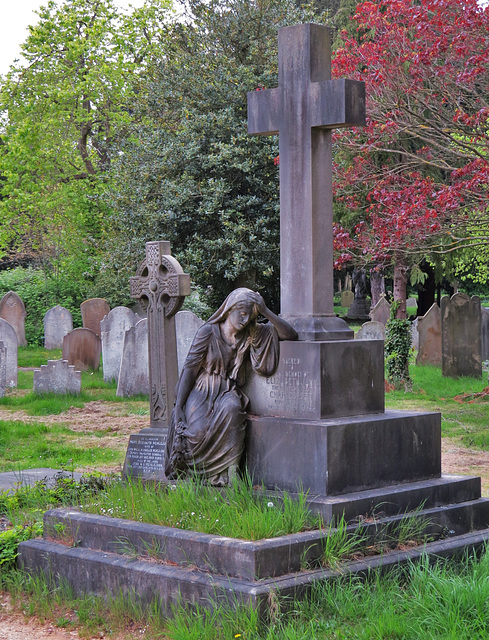 kensington hanwell cemetery, ealing, london