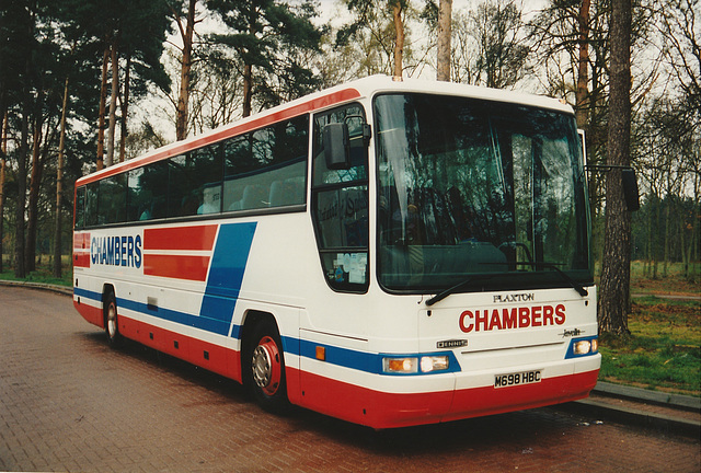 Chambers (Stevenage) M698 HBC at Barton Mills - April 1995 (262-14A) Chambers (Stevenage) M698 HBC at Barton Mills - April 1995 (262-14A)