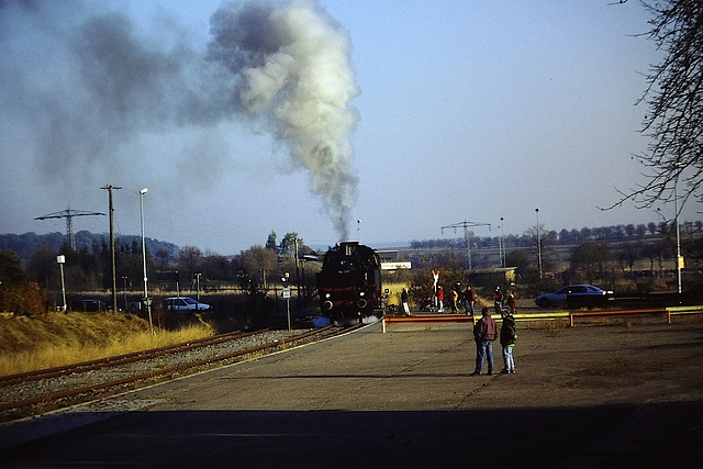 64 289 im Bahnhof Altingen