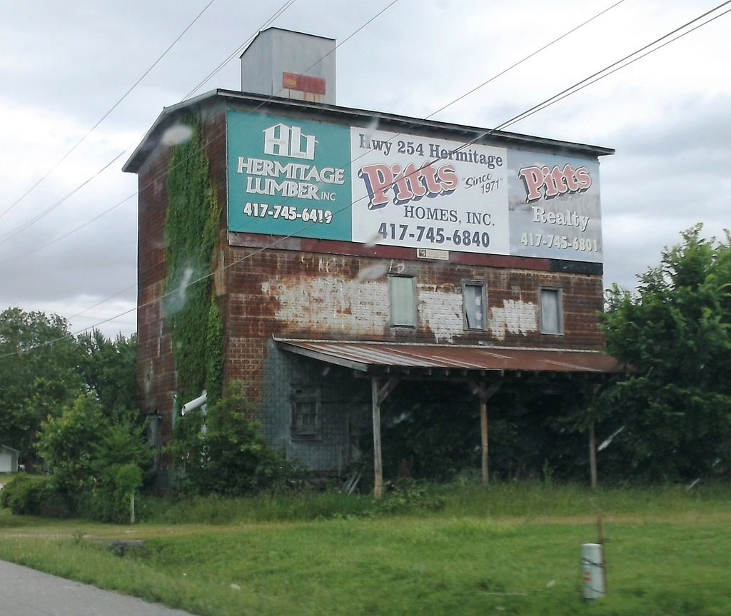 Pitts abandoned building