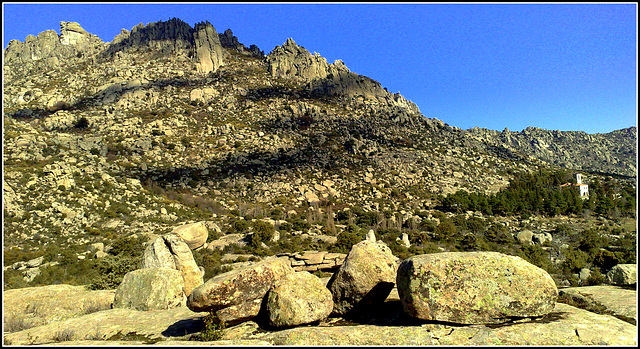 A granite extravaganza! La Sierra de La Cabrera  and the  Convento Monasterio de San Julian y San Antonio