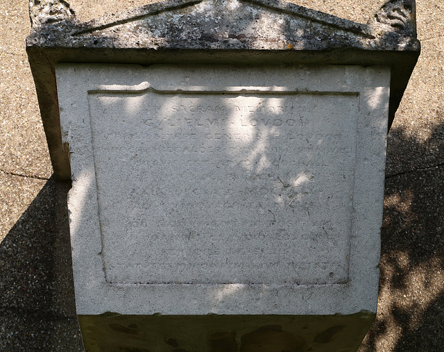 The Loudon Tomb