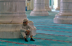 Hazrat Sultan Mosque