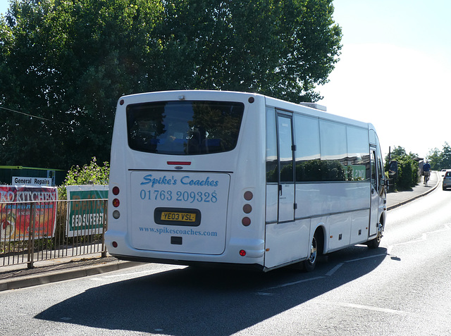 Spike’s Coaches YE03 VSL in Cambridge (P1020958) Spike’s Coaches YE03 VSL in Cambridge (P1020958)