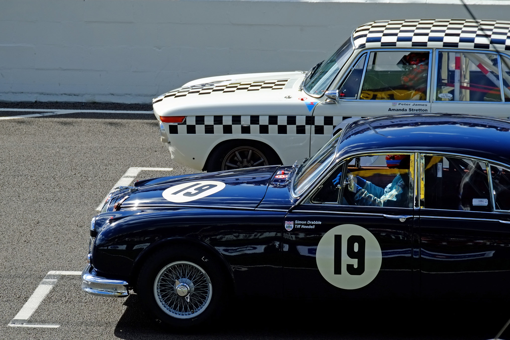 Goodwood Revival Sept 2015 Jaguar BMW 2 XPro1