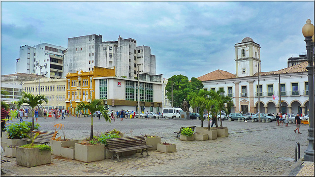 La grande Praça da Sé