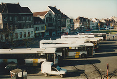 De Lijn liveried buses at Roeselare - 5 Feb 1996 De Lijn liveried buses at Roeselare - 5 Feb 1996