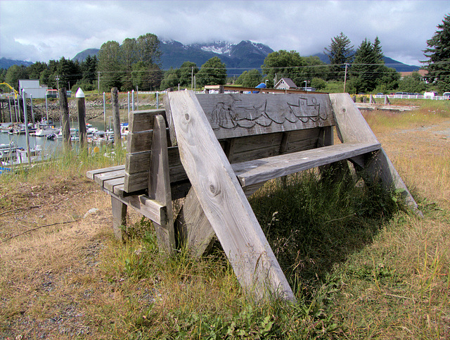 HBM, a bench especially for the mermaid