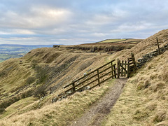 Cracken Edge path