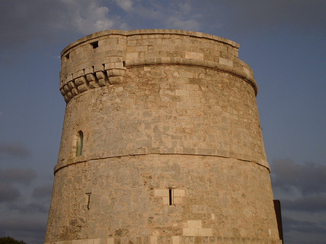 Son Ganxo Tower (18th century).