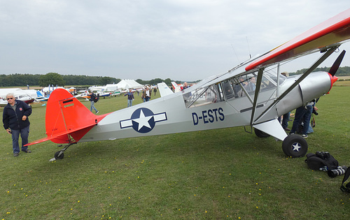 D-ESTS Piper PA-18-150 Super Cub