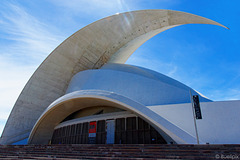 das Auditorio de Tenerife in Santa Cruz (© Buelipix)