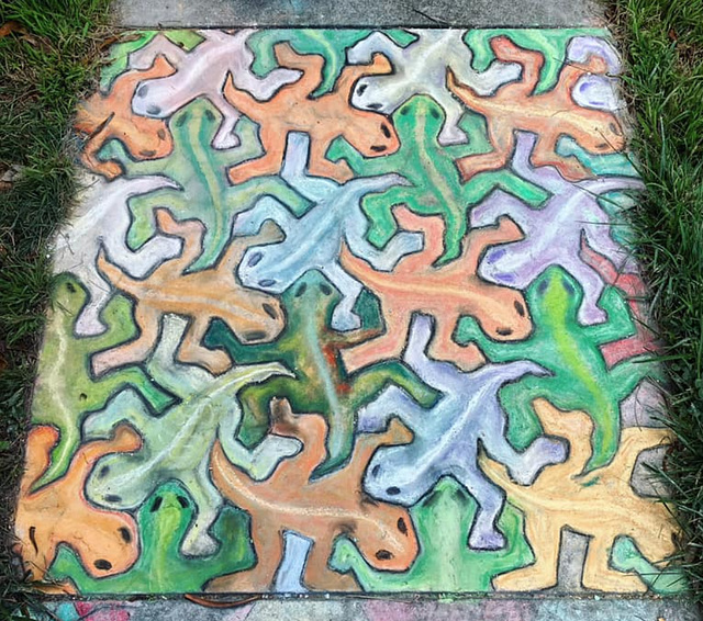 Pandemic chalk: Tessellating Lizards (1)