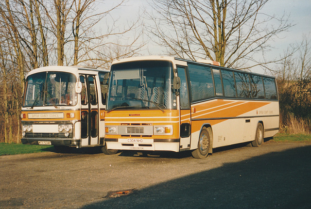 Suffolk County Council MTV 504P and C304 NHD at Bury St. Edmunds – 21 Feb 1990 (112-8)