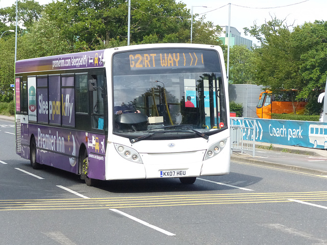 KX07HEU at Gatwick - 24 June 2015