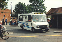 Neal’s Travel H283 TAH in Mildenhall – 3 June 1995 (269-32)