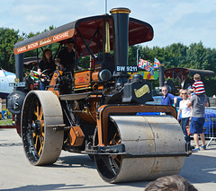 Traction engine 'Bonzo'