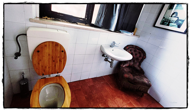 WC - 00 - gemütlich